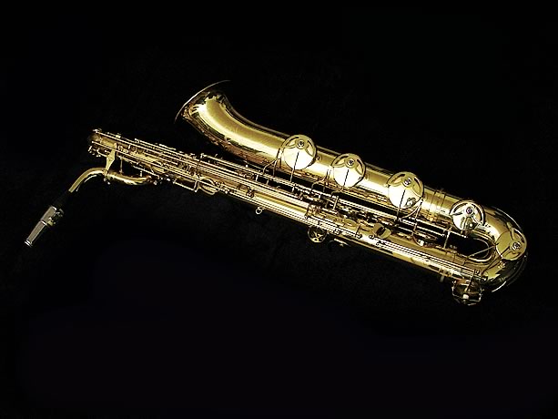 Yanagisawa B 900
